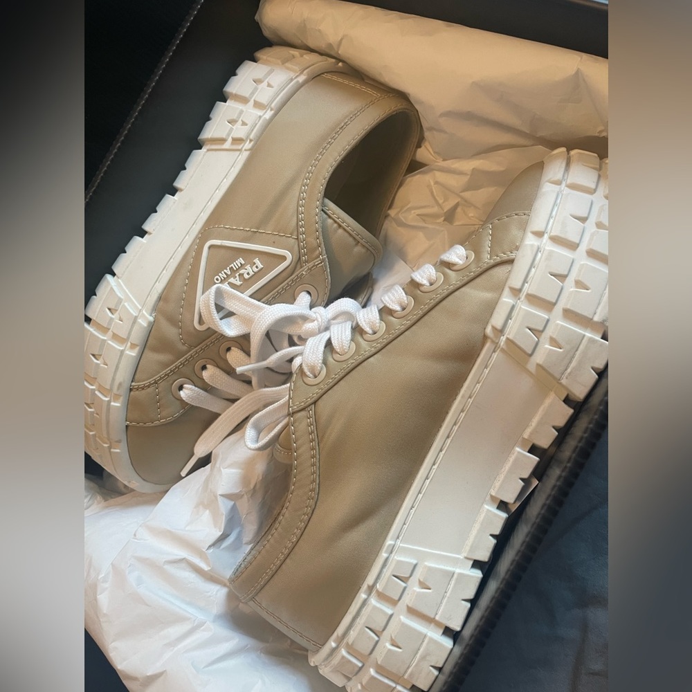 Prada like brand new